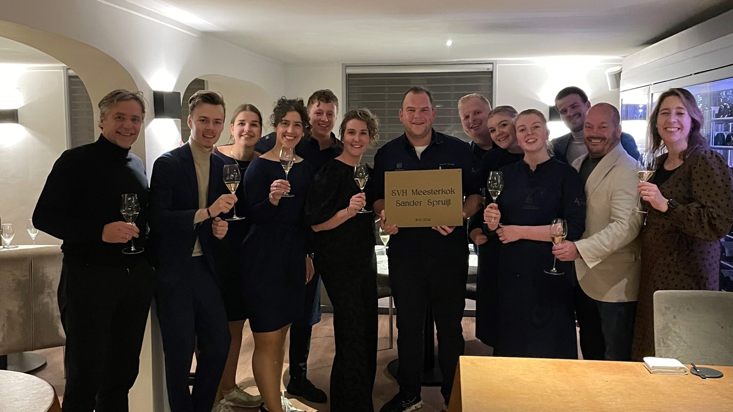 Sander Spruijt, zijn team en de SVH-commissie