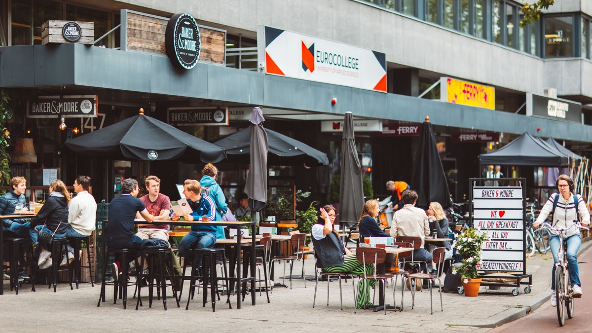 Baker & Moore viert 10-jarig bestaan en kijkt vooruit naar landelijke expansie