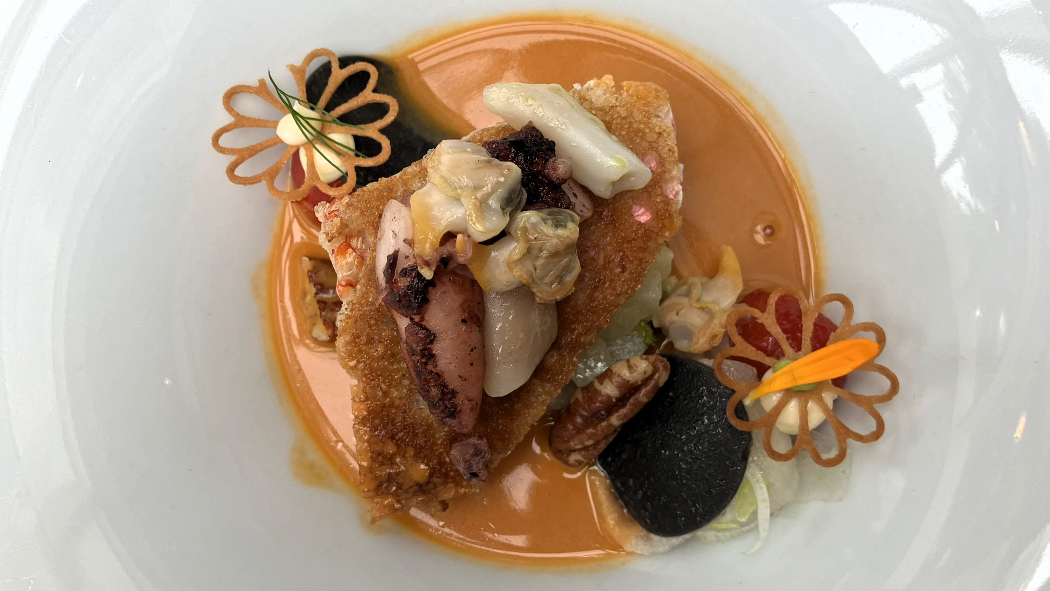 De Bouillabaise met rode mul op zuurdesem werd gecombineerd met Étoile 2021.