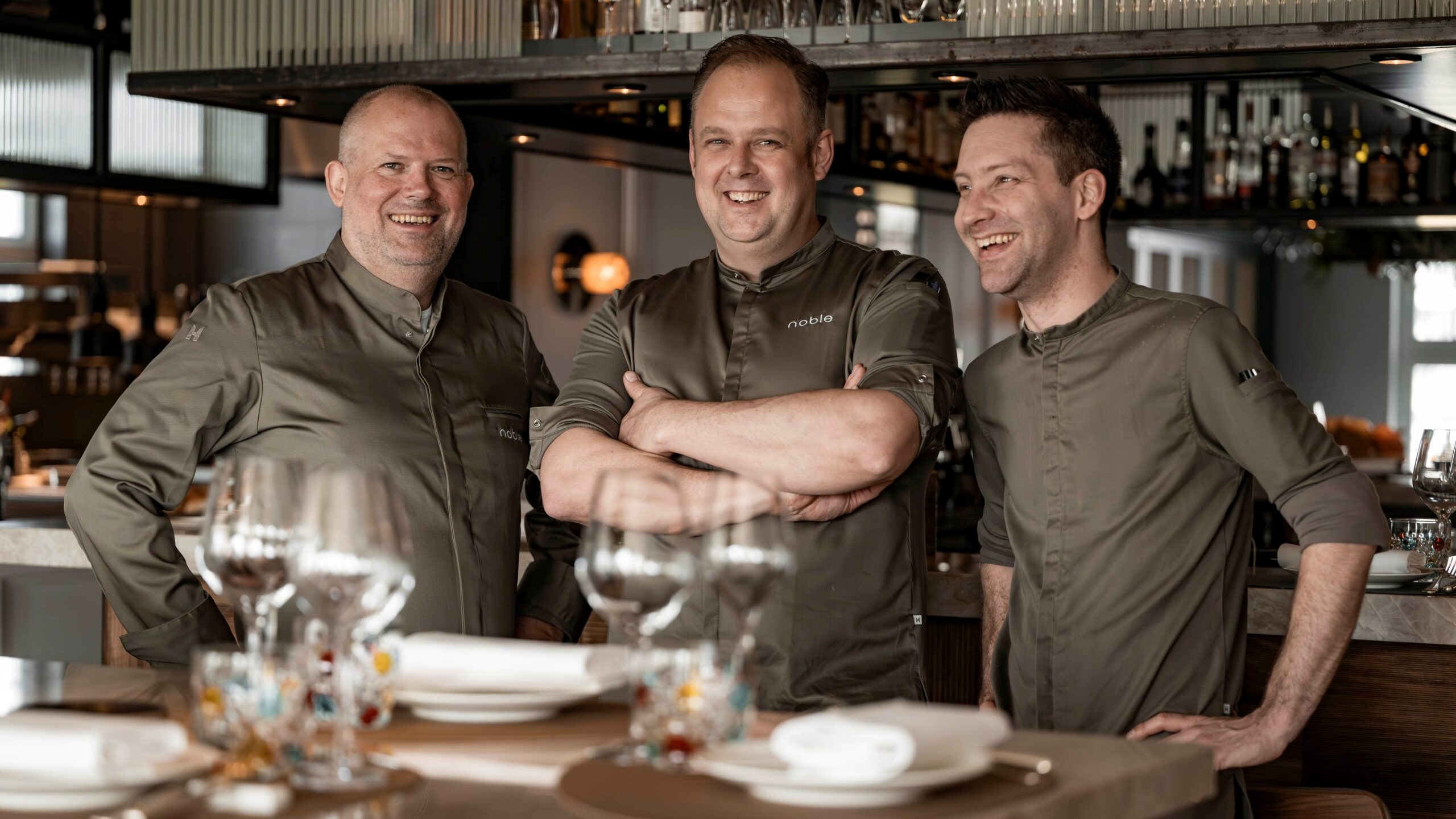 Patron cuisinier Edwin Kats, chef de cuisine Lars Albers en sous chef Thijs Griffioen.
