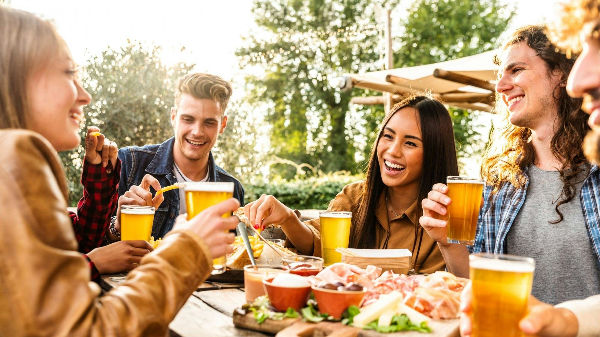 ING schetst gemengd beeld voor de horeca in 2025 en 2026