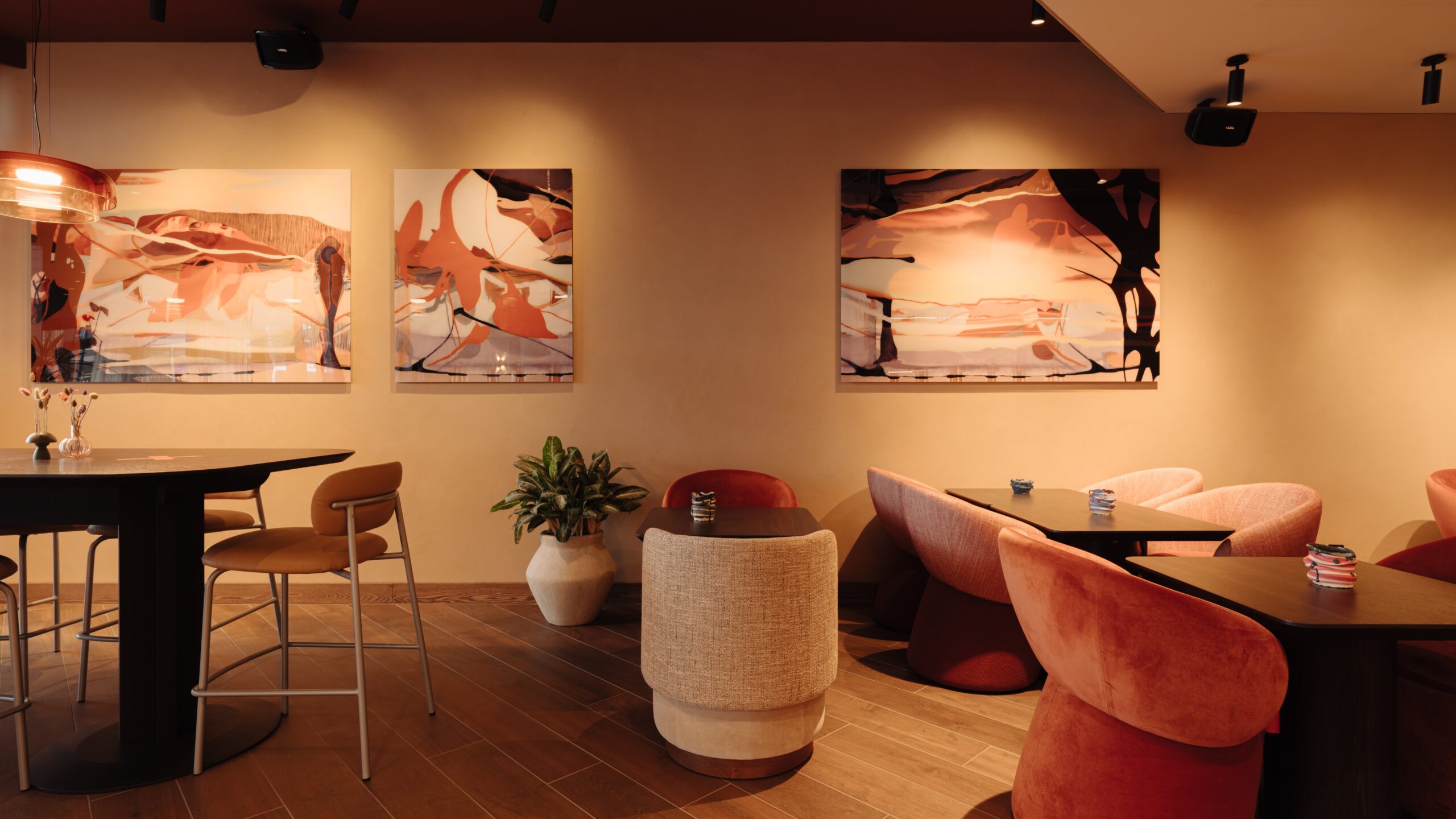 'Stages', een abstract drieluik door Alexandra Verkerk