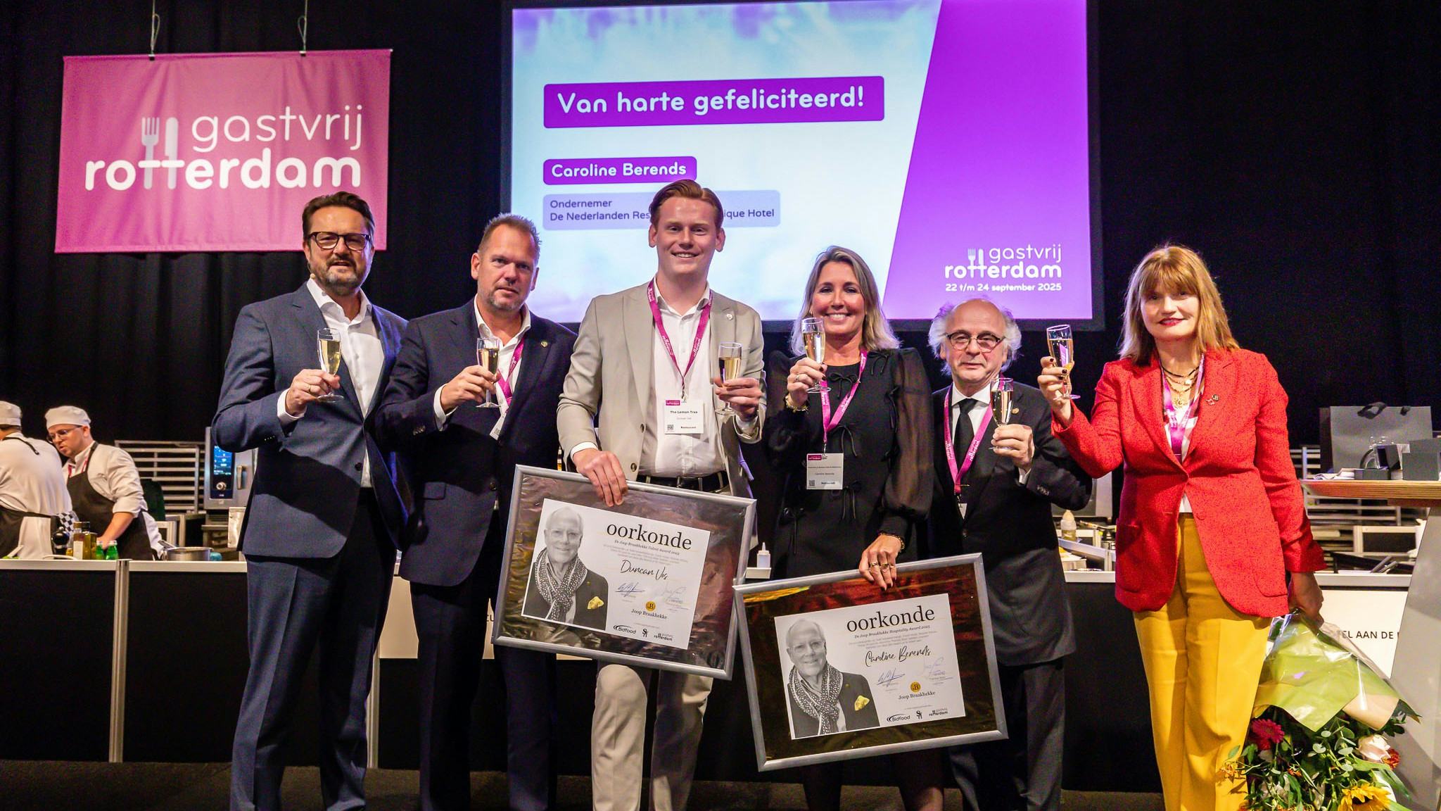 Robert Melaard, beursmanager Gastvrij Rotterdam, Ricard Eshuis, directeur SVH, Duncan Vos, Caroline Berends, gastvrouw van De Nederlanden*, Noël Vanwittenbergh, honorary gastronomy sommelier Ciel Bleu** en Sheila Struyk.