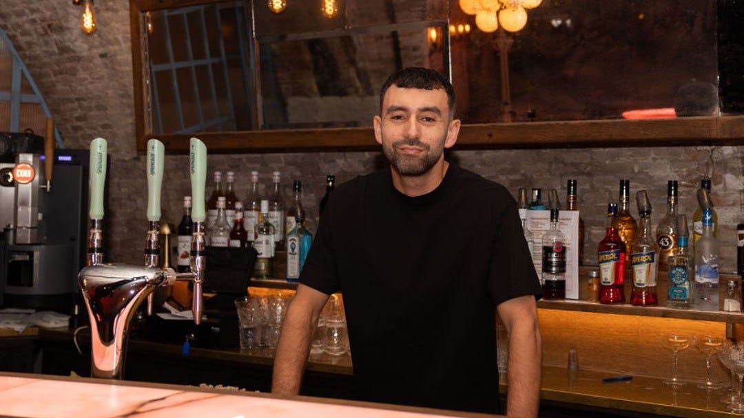 De Toppr van september: Göksel Cakir manager van stripclub BonTon in Rotterdam