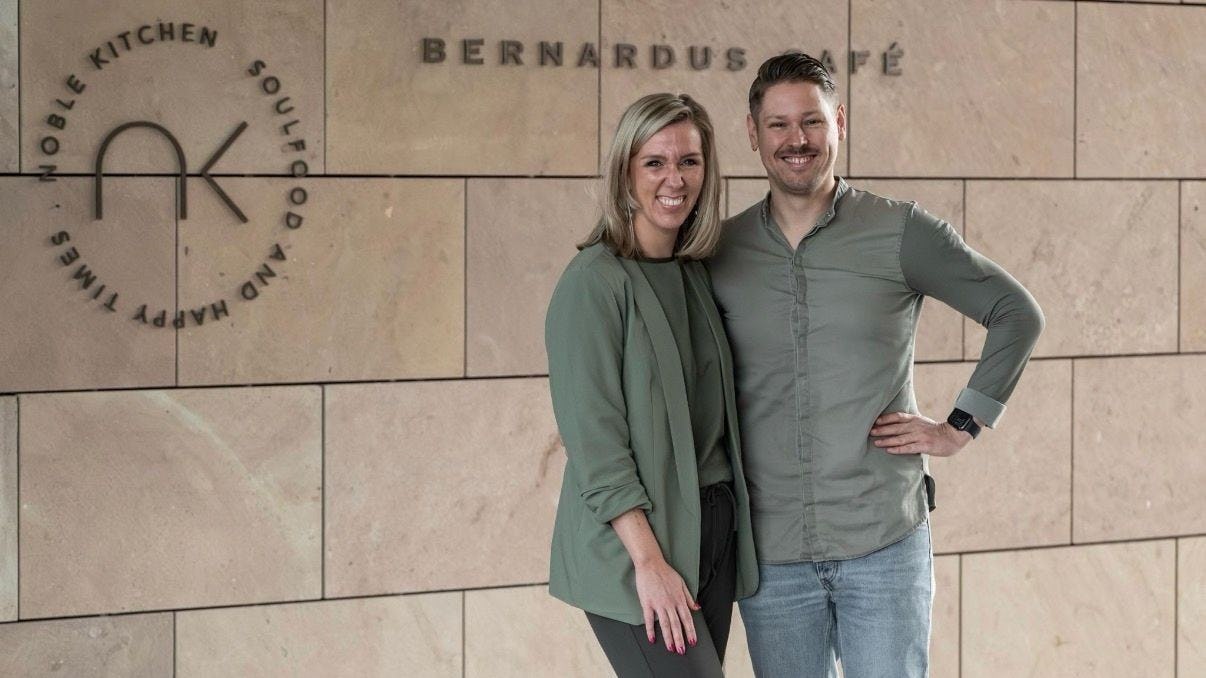 Tom Schoonus en Nina Kaalverink van Noble Kitchen in Cromvoirt