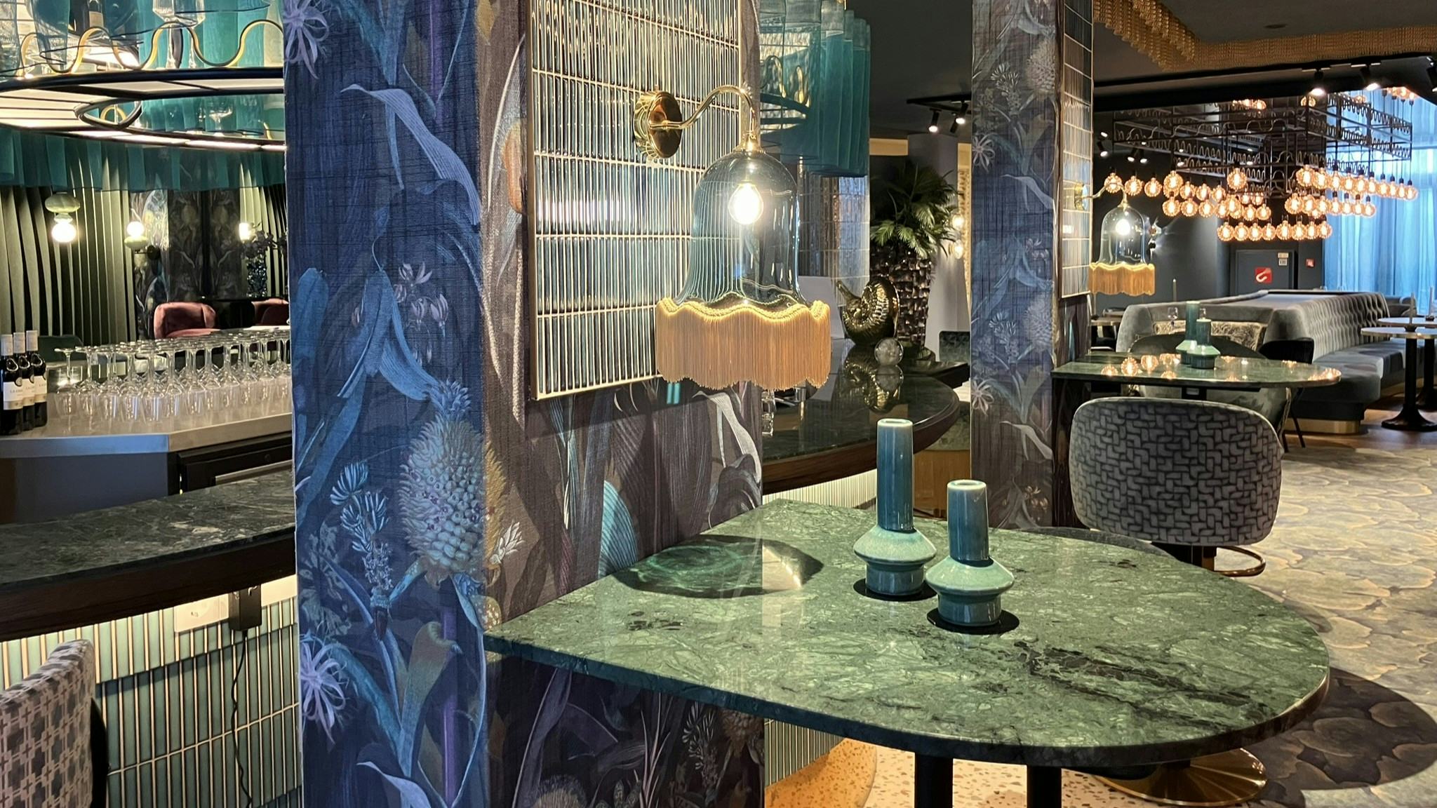 Satelliet showt nieuwe collectie in sfeer van gastrotainment