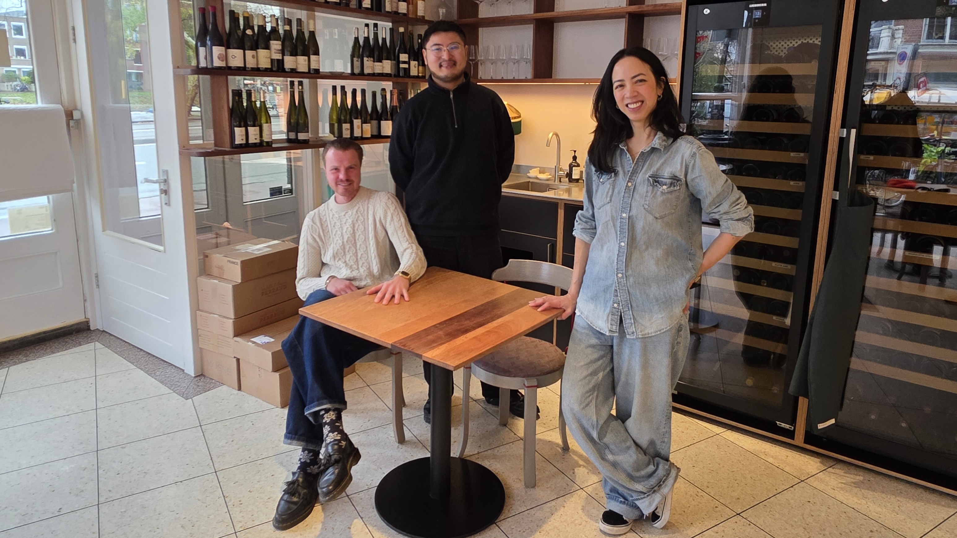 Timo de Beurs (l), Danny Lee en Chi Ling Wu.