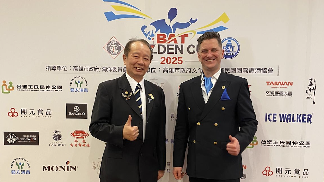 Girts Kuznecovs (rechts)