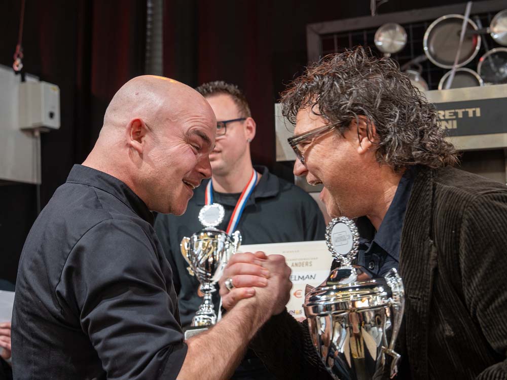 Koen van Oeveren van HMSHost blaast jury Lekker Anders omver