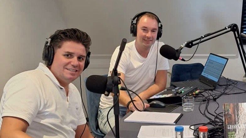 Roy Spekhorst en Arjan Assink in de JPC studio