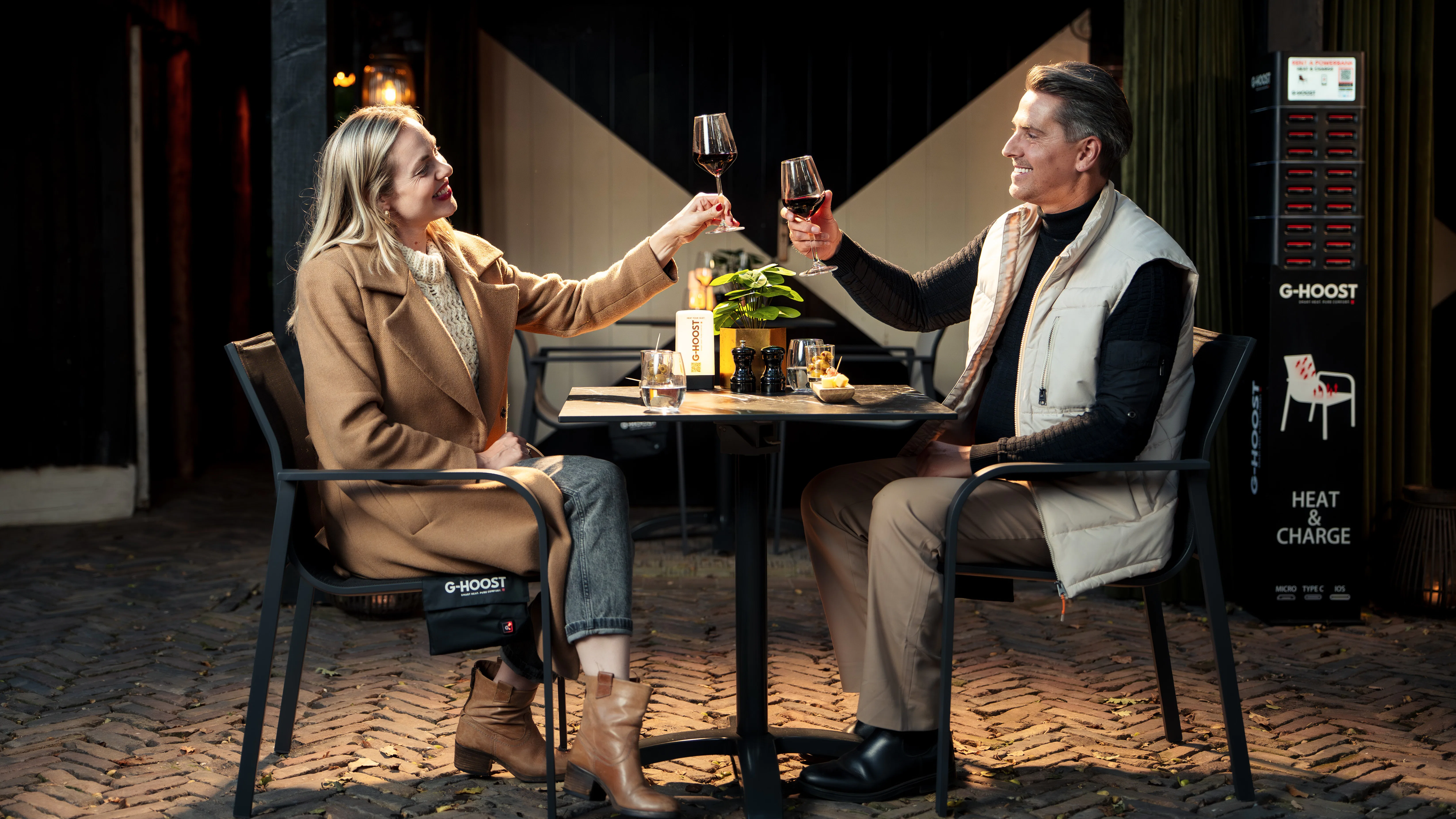 Verwarmde stoelen van Goos Horeca