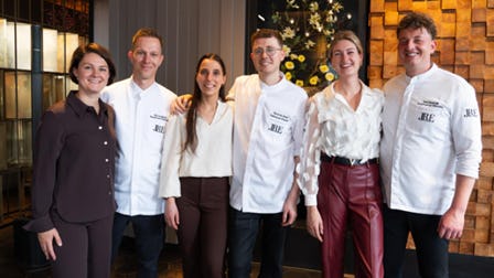 V.l.n.r Lissa en Kaj Landman, Michelle Leone en Yorick de Groot, Kim Blaauw & Roel Sieverink.