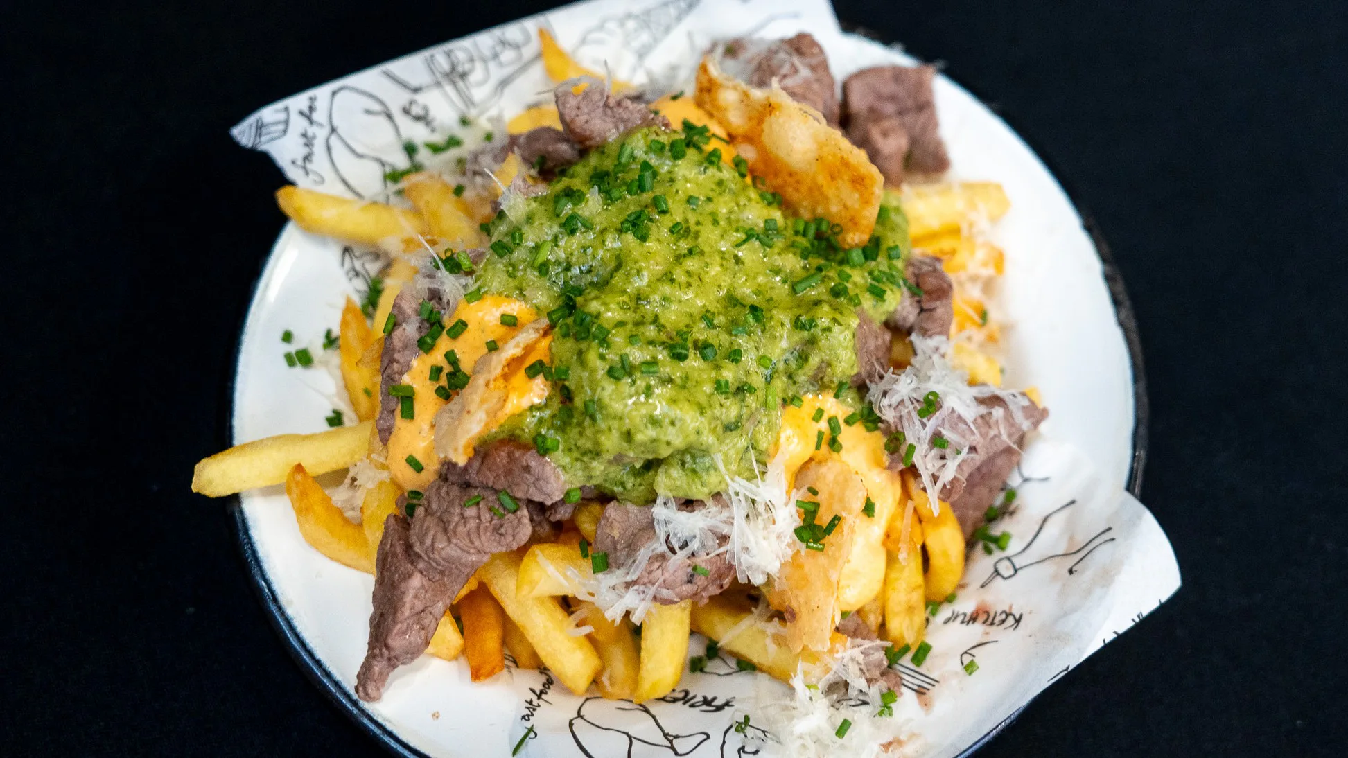Du Paris’, loaded fries geïnspireerd op de klassieke steak frites.