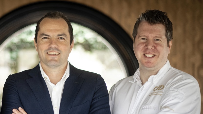 Pascal Beerens (l) en chef Roy Eijkelkamp van De Bokkedoorns** in Overvecht (foto Kris Vlegels)