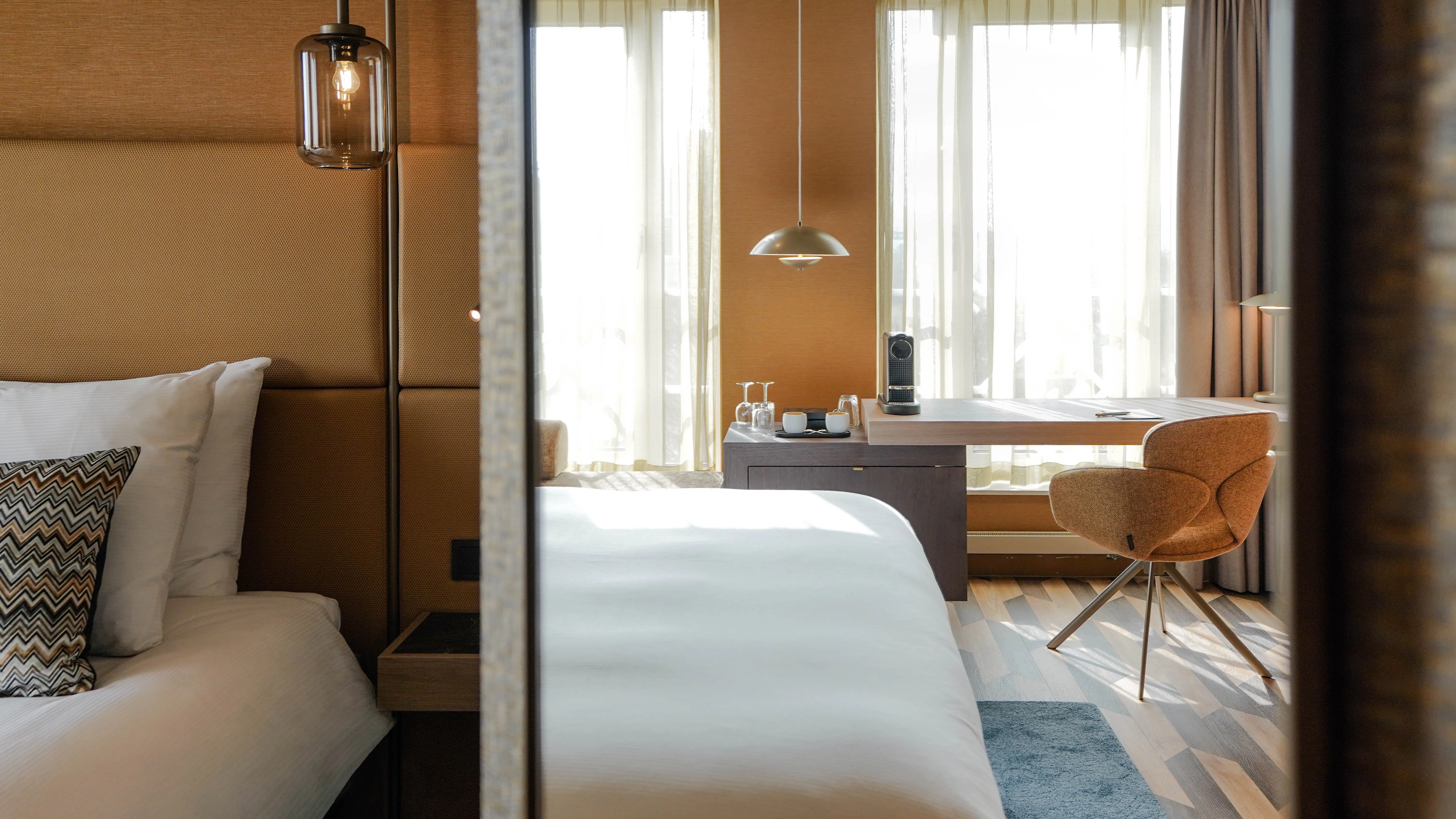 Binnenkijken bij Carlton Oasis: grootschalige renovatie door Estida