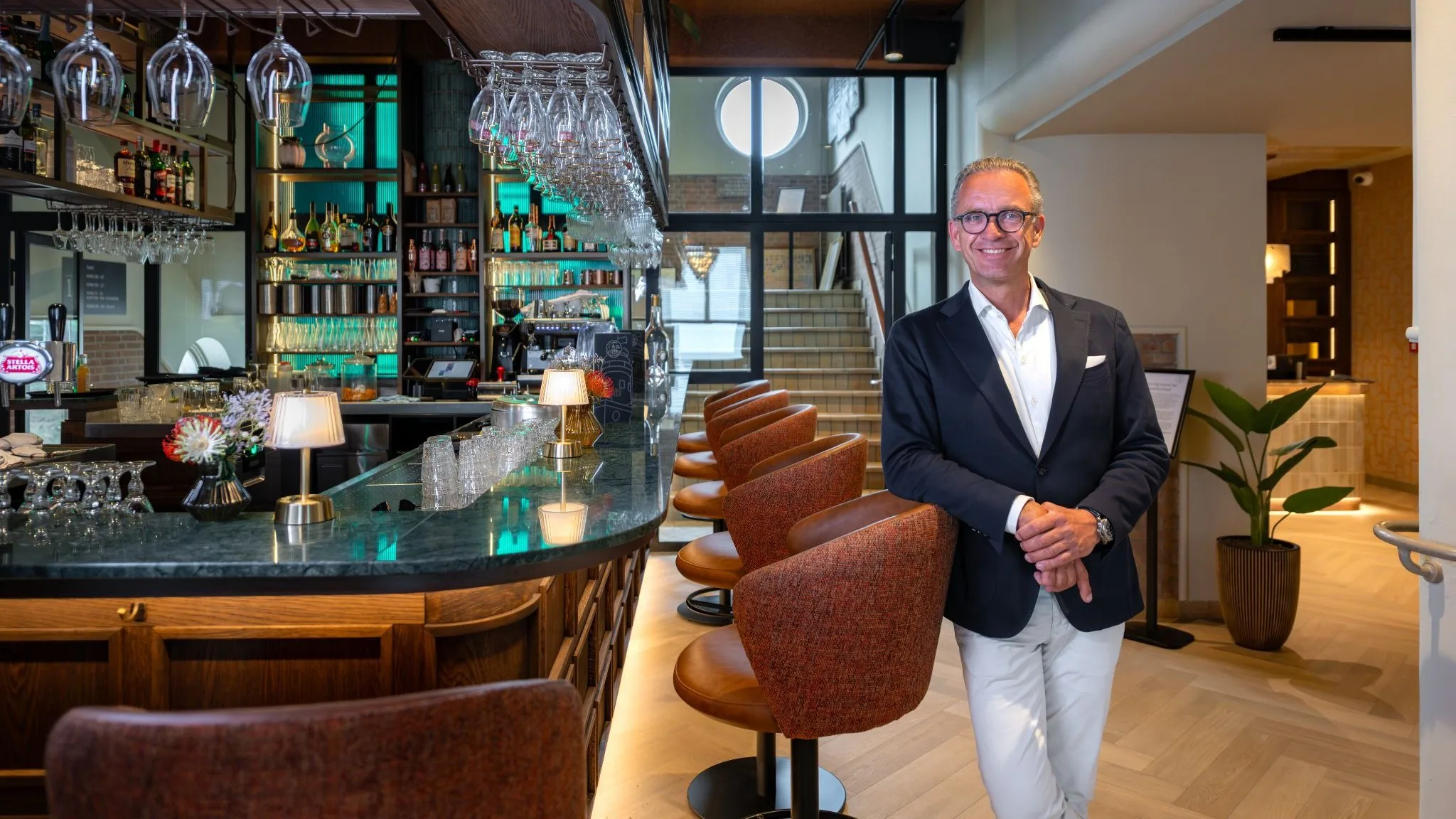 Joost van Damme wint award 'Best Independent Hotelier'