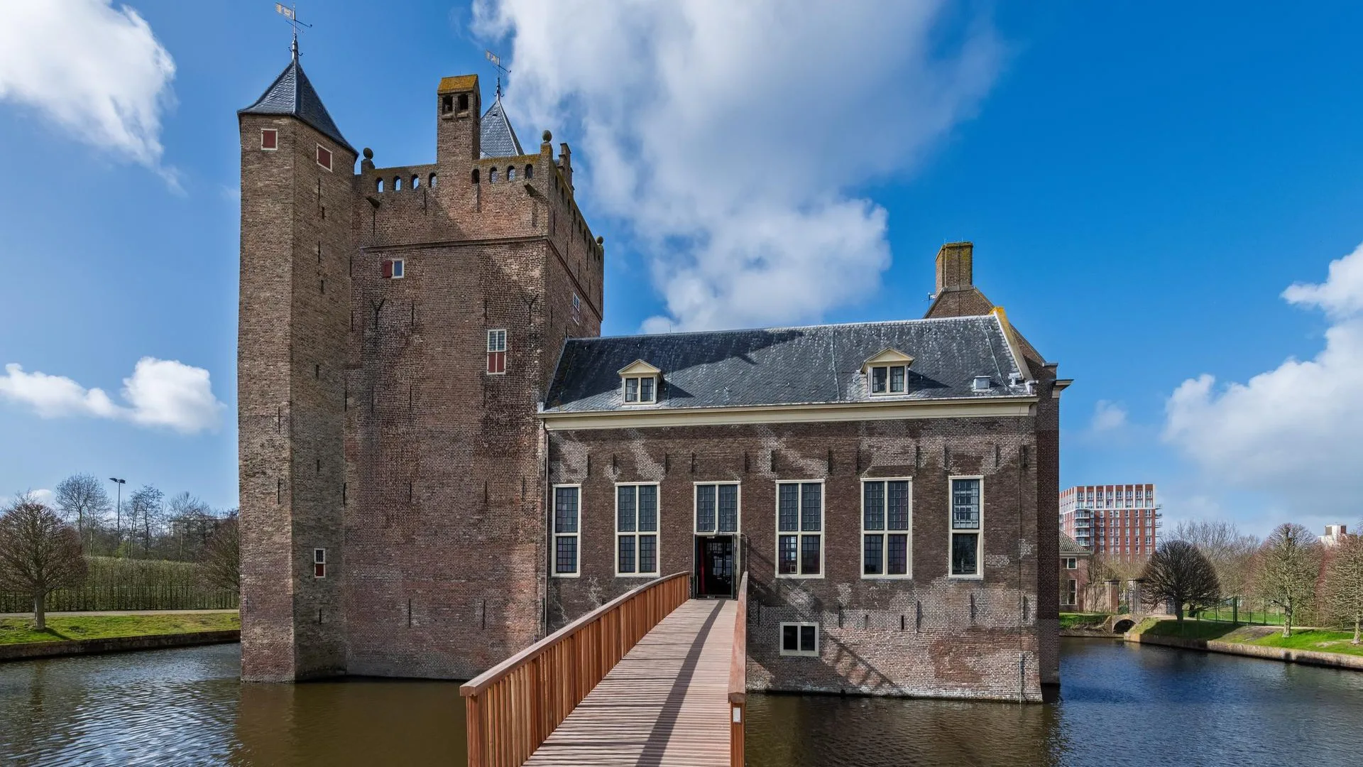 Stayokay Heemskerk opent familiekamer in Kasteeltoren Slot Assumburg