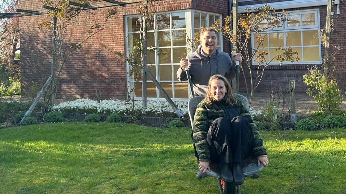 Ferdy van Rijswijk en Noëmie Haentjens van restaurant Rozewied op hun nieuwe locatie