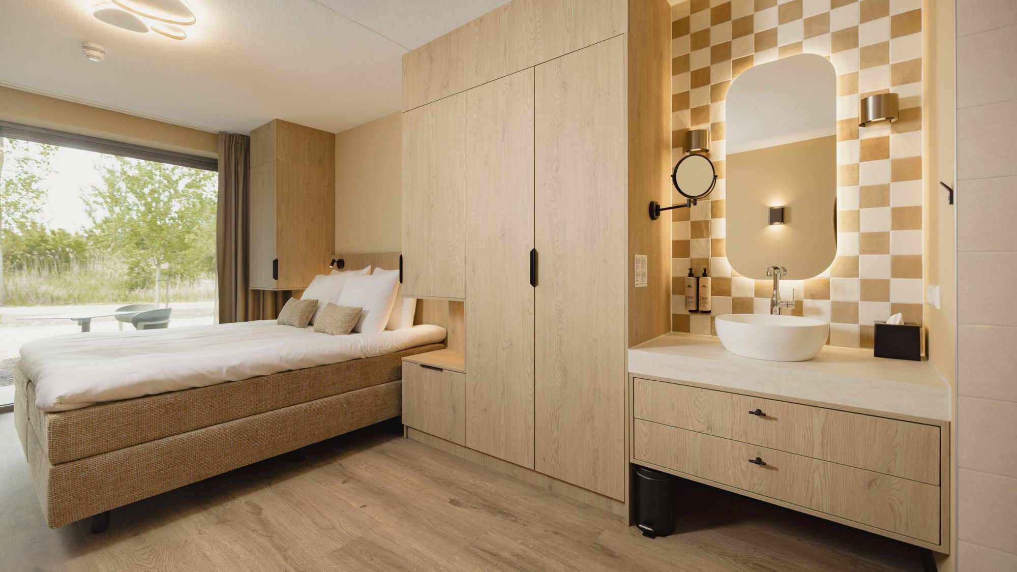 Kloeg Collection opent Hotel Riet in Koudekerke