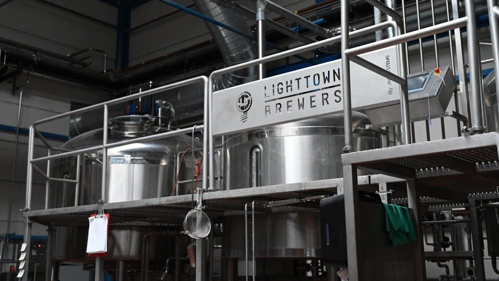 Biermarkt onder druk: inventaris Lighttown Brewers geveild na faillissement