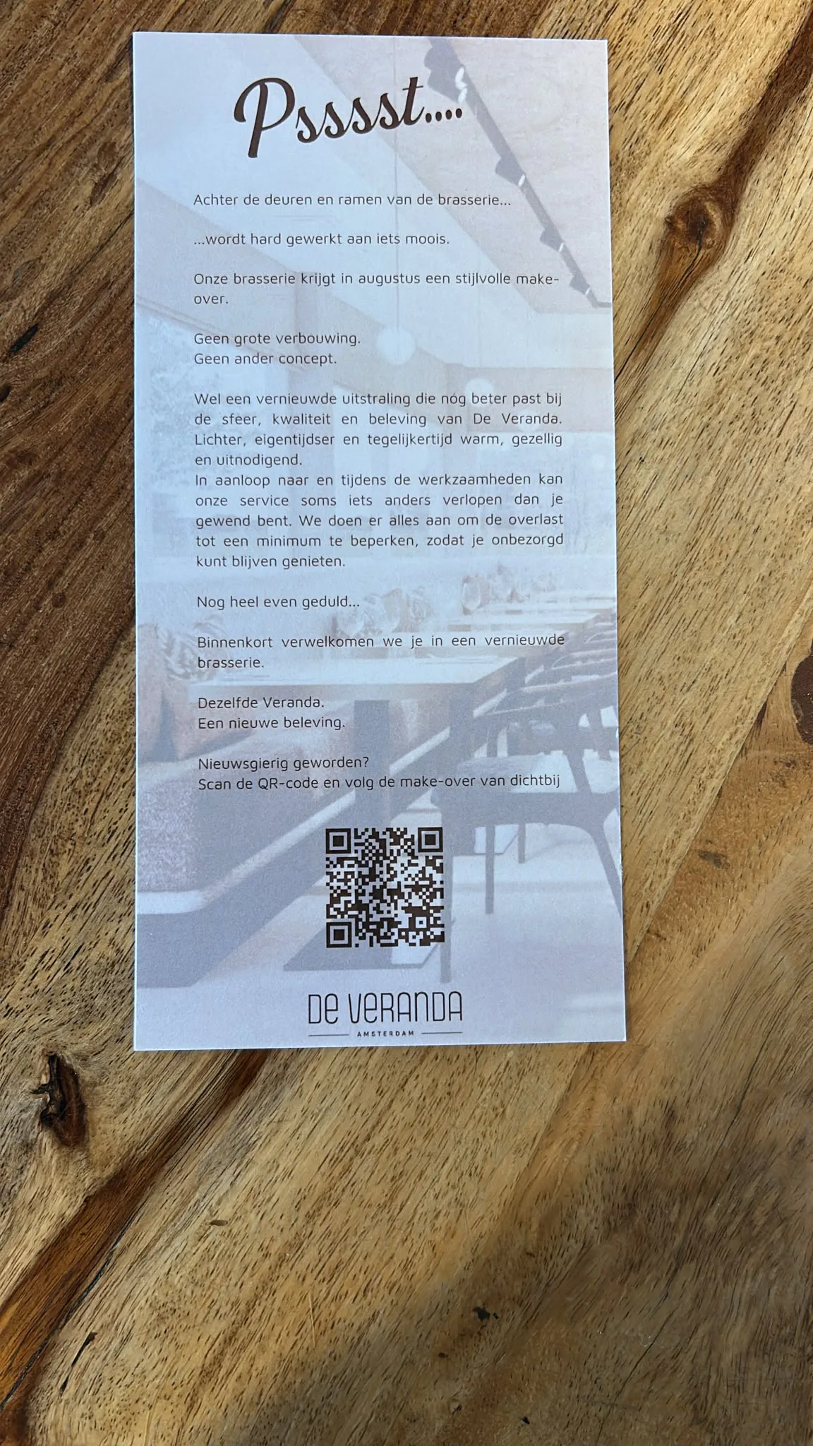 De gasten worden geprikkeld door nieuwsgierigheid op te wekken voor de make-over