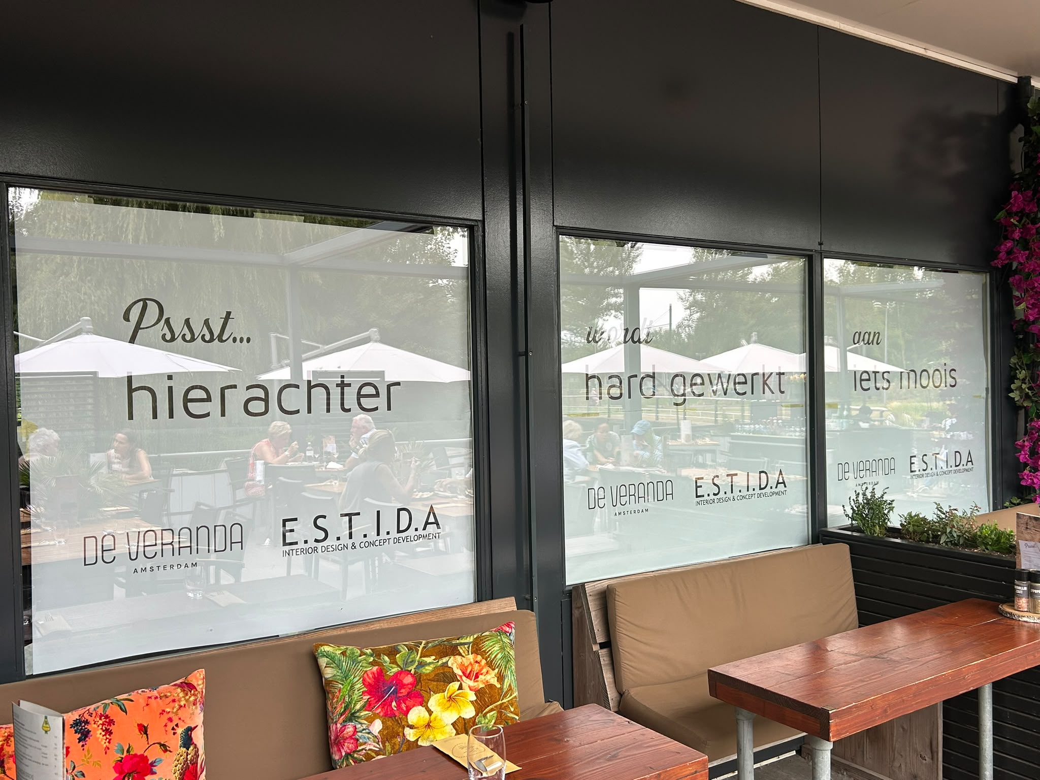 Geopend blijven tijdens een make-over, De Veranda doet het