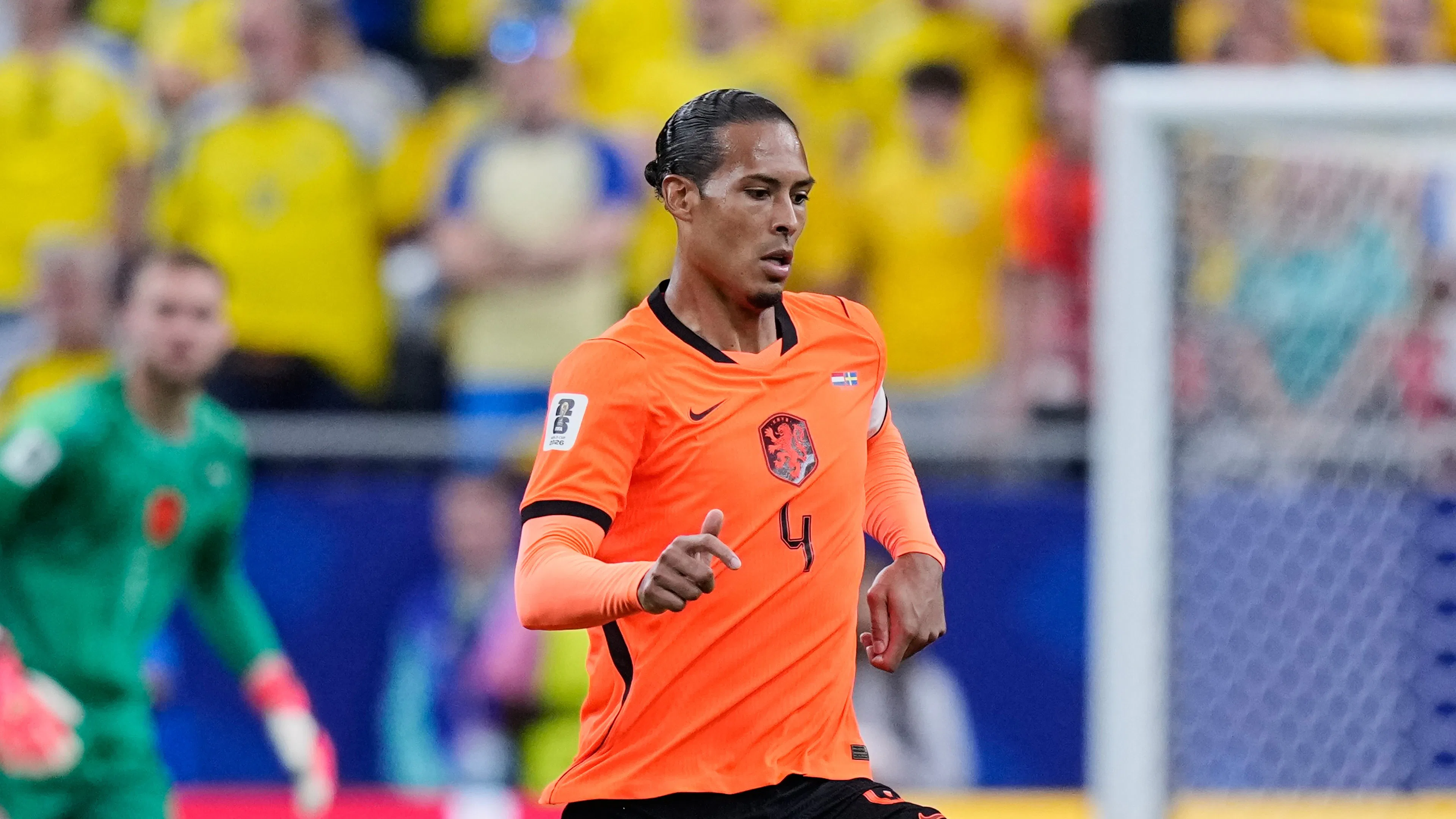De echte Virgil van Dijk (AP Photo/Ashley Landis)