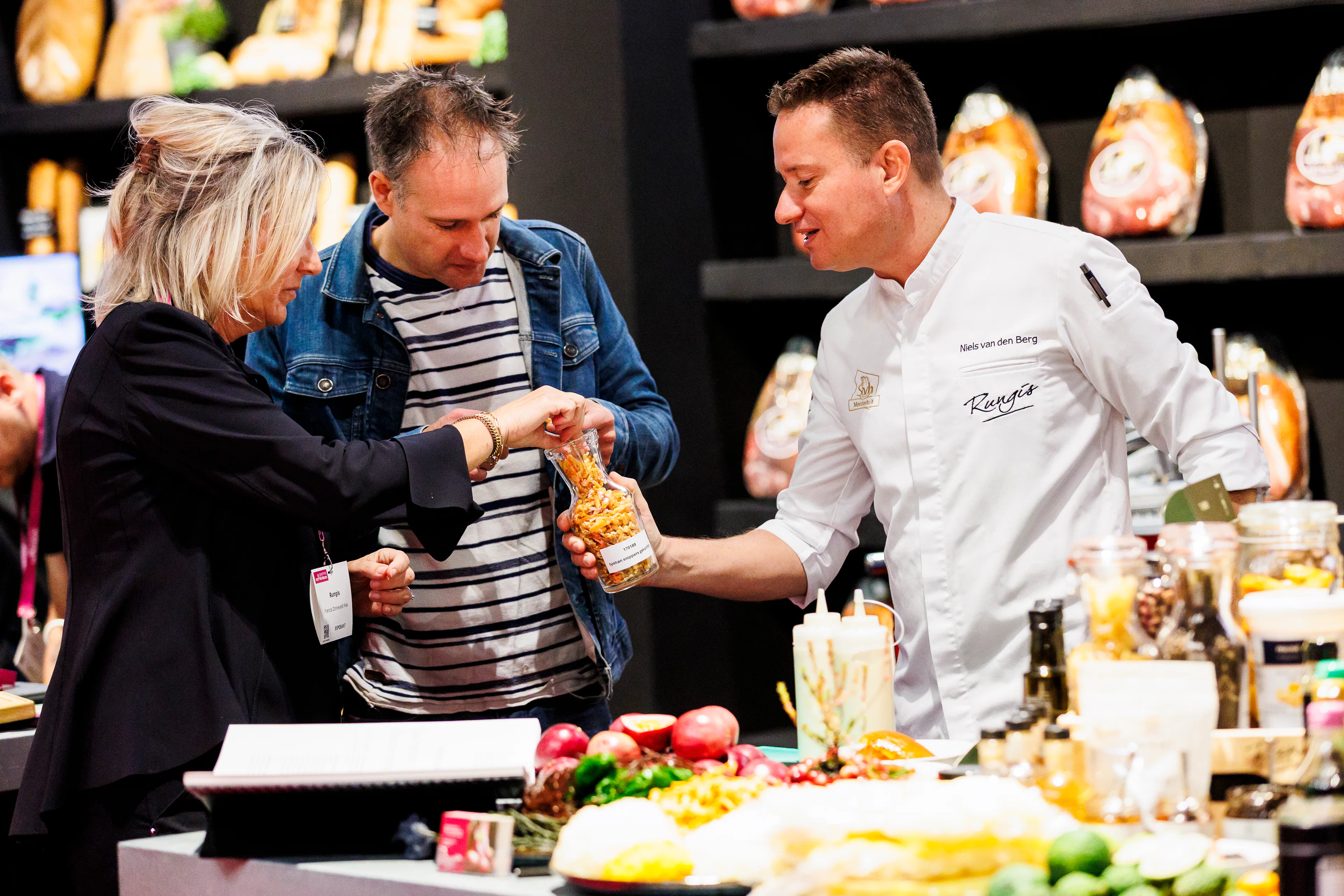 Bezoekers kunnen hun vakkennis testen, wedstrijden volgen, proeven en in gesprek gaan met vakgenoten en experts uit de branche.